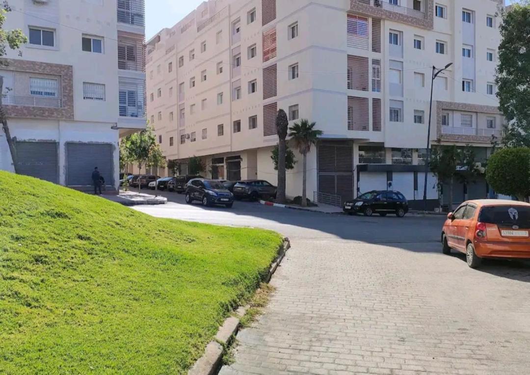 Nouvelle Appartement Climatise Pour Un Sejour De Top Tanger Exterior foto
